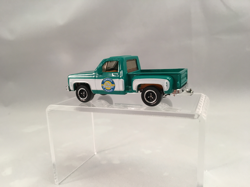 Illustration for article titled HWEP Ute: MBX Chevy C10